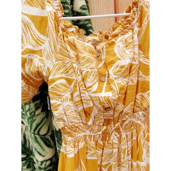 Mustard yellow tropical floral ruffled midi dress 🍃 - Picture 3 of 5